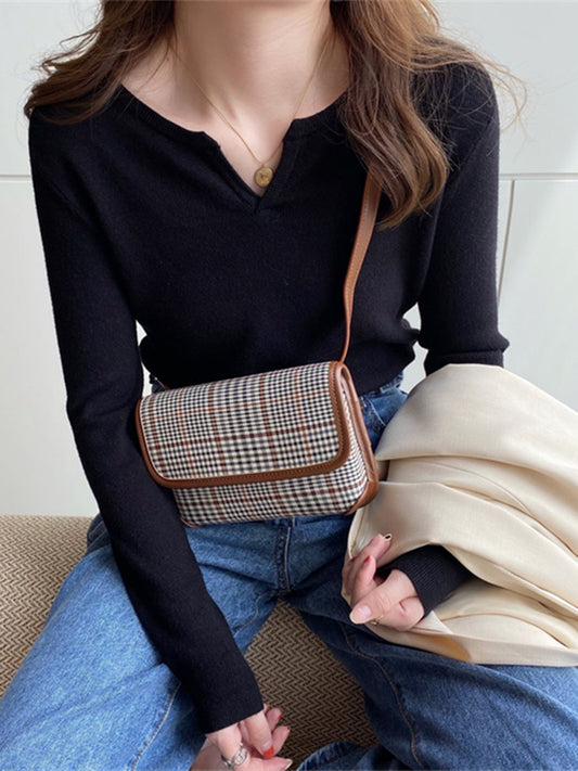 Women’s V-Neck Knit Top